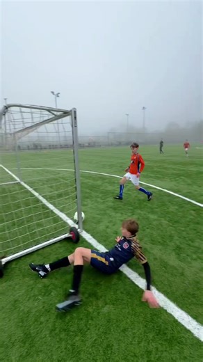Master Your Football Skills: Goal Scoring Techniques