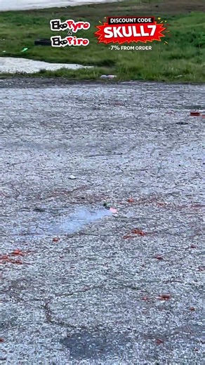 Odpal viper 1 #skullpyro #fireworks #pyro #petardy #firecrackers #pyrocommunity #pyrotest