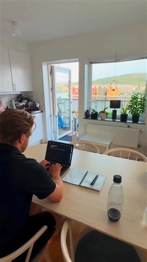 Michael Ballard | AI Software Engineering on Instagram: "Everyone tells you to learn React — but no one tells you what to build. Today, you’ll create something practical and powerful: a Weather App that fetches live data from the web. 👉 Why This Project Matters: This is your first real step into working with APIs — how apps connect to the internet to fetch and display live information. 👉 What You’ll Build: A simple weather dashboard where users can: Enter any city name 🌆 Fetch live data from 