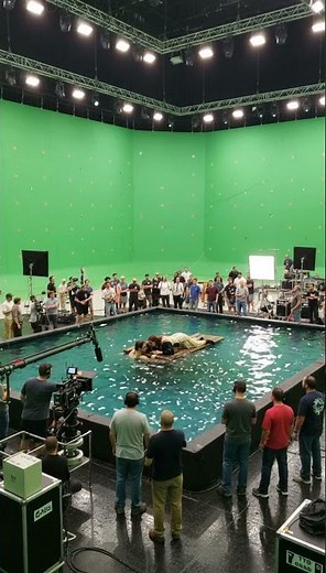🎥🧊 Titanic (1997) – How Did They Film This?!