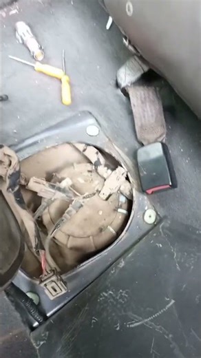 #1406 Ford Escape 2004 code p0453 fuel pressure sensor