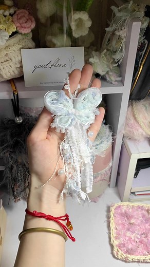 New colors of #butterfly keychain #crochet #lenthucong #fypシ #xuhuong #viral #ycmt_flora #CapCut #packingorders