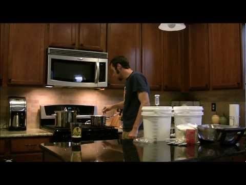 How to make your own beer! Easy small batch brewing!