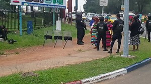 Live from Capitol Hill near the Executive Mansion: STAND vows to protest despite police orders barring demonstrations on Executive Mansion grounds. | SPOON TV LIVE