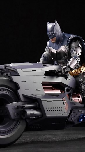 Mô Hình Độc Đáo Modoking Batcycle Batman Từ The Flash 2023