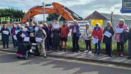 Campaigners vow to continue fighting to save Eastney Swimming Pool despite demolition