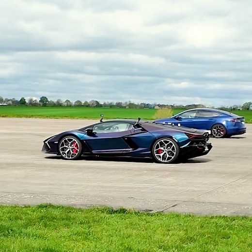 168K views · 1.2K reactions | Lambo Revuelto VS Tesla Model S PLAID!!! 勞 COMMENT who you think will WIN the hit the LINK for the FULL RACE! https://bit.ly/Lambo-Revuelto-vs-Tesla-Model-S | carwow | Facebook