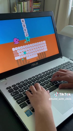 Teach your kids how to type on a keyboard propely with games. #winwin #keyboard #typing #kids