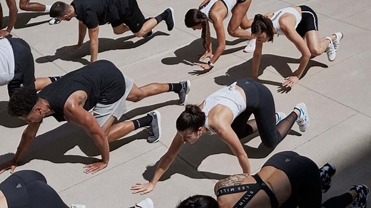 Lizard Crawl Exercise: How to do it and what muscles it work