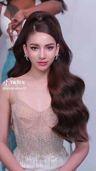 Jessica Han: Professional Makeup Artist Techniques