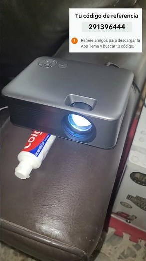 Probando un Proyector mini chino de 3000 lumens 😱 Temu México