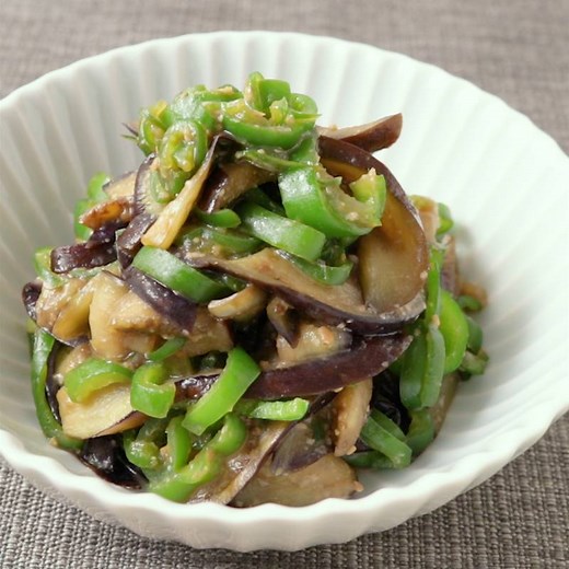 我が家の定番！ピーマンとなすの味噌炒め 作り方・レシピ | クラシル