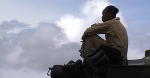 Women Make History At Camp Pendleton, Train For Combat Roles