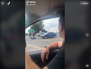 WATCH: Sandton man roasted for making fun of people at an accident
