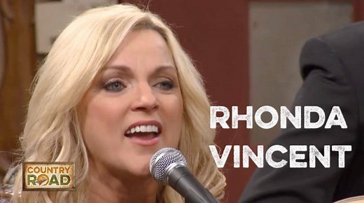 Rhonda Vincent "The Prettiest Flower There" | Country Road TV