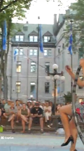 🎪 Meet Julia Perron and her show Plaf! a high-energy rollercoaster of acrobatics, fire tricks, and retro rock vibes! With her German wheel “Rocky”, she’ll spin, flip, and light up the stage with daring stunts and big laughs. 🔥 Catch her live at Toronto BuskerFest, happening August 29 to September 1 over the Labour Day weekend at Woodbine Park in the Beaches! 🎟️ Meet more incredible performers at 🔗 torontobuskerfest.com #buskerfest2025 #torontoevents #buskers #torontofun #TorontoSummerVibes |