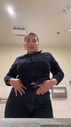 Hilarious Zipper Check Office Moment