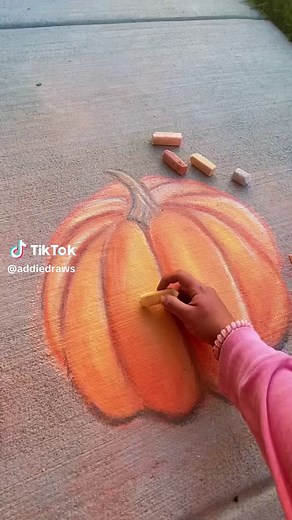 Fall Aesthetic Chalk Art: Drawing Tutorial for Autumn Vibes