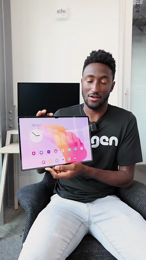 It’s hard to explain how much I love that this absurd tablet exists | samsung tab s9 ultra