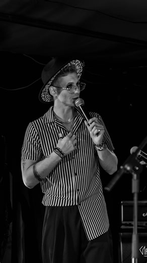 🦊🅴🆅🅶🅴🅽🅸🆈 🅶🆁🅰🅳🆄🆂🅾🆅🦊 on Instagram: "Если вы не знали, как быстро происходит перевоплощение из Атаманши в Сыщика (и наоборот), то у вас есть прекрасная возможность увидеть этот закулисный процесс.☺️ Это очень быстро.😂"