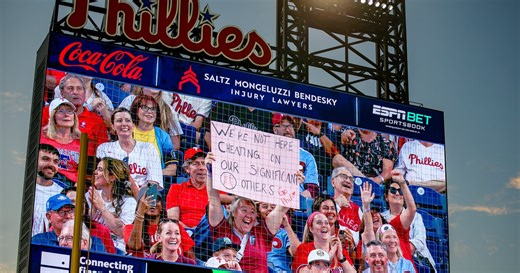 New CEO Addresses Coldplay Affair Scandal To Astronomer Employees, Customers