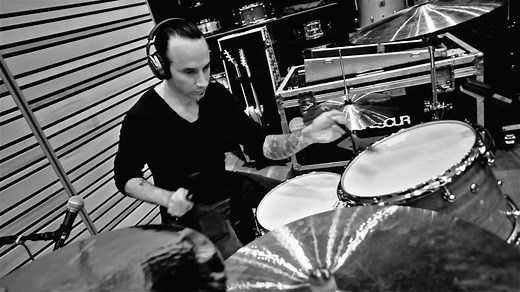 Watch the acoustic video premiere of "Mercy" here: stonesour.lnk.to/hydrograd . HYDROGRAD Deluxe is out now. | Stone Sour