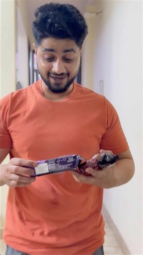 Naveen ko ye kiya mila 🥳🥳#ytshorts #familyfun #trending #youtubeshorts #naveenvlogs #shorts