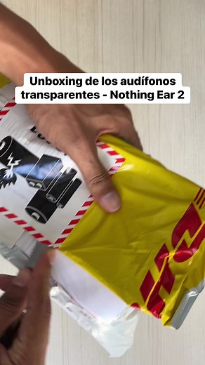 352K views · 5.8K reactions | Unboxing de los audífonos transparentes - Nothing Ear 2 #unboxing #nothingear2 #nothing #techmex #videostechmex #tech #tecnologia #audifonos #gadgets #fyp #earphones | Techmex | Facebook