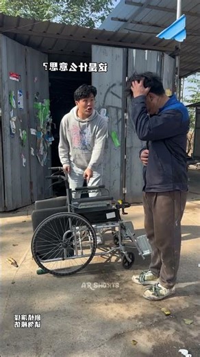 crazy machanic made a different wheelchair