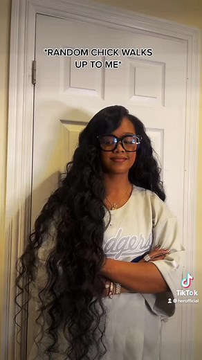 H.E.R. (@herofficial)’s video of h.e.r.