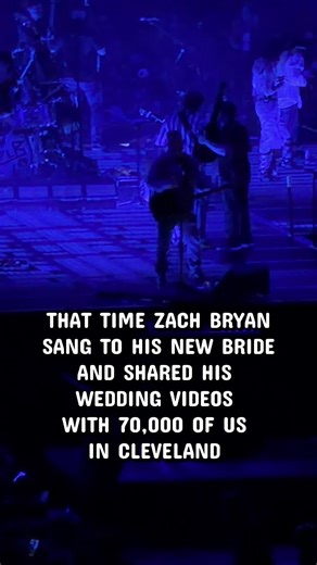 Such a cool moment in Cleveland! #zachbryan #cleveland #browns #heavenontour #slickedback@Samantha Bryan @withheavenontok @Grumpy @runnyeggs @JR Carroll @Samantha Uzbay @Verysillynate