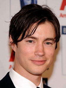 Tom Wisdom