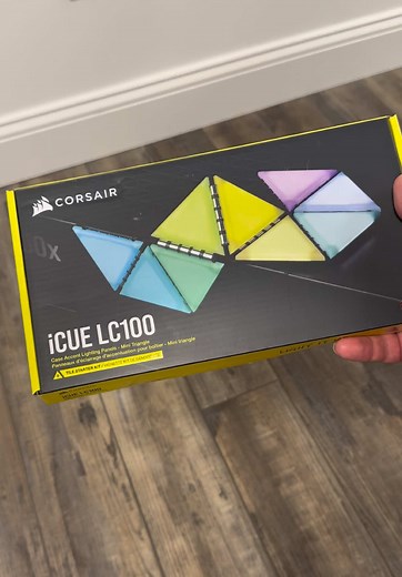 iCue LC100 Unboxing: RGB Lighting Panels