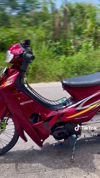 Honda Wave 100 Thailand: Unique Modifications Showcase