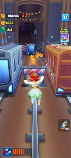 Lucky Elf Subway princess runner #subwayprincessrunner