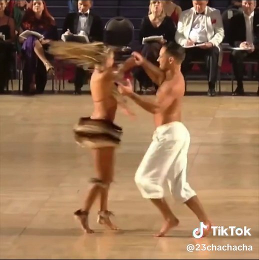 Daniella Karagach & Pasha Pashkov Samba Dance Performance