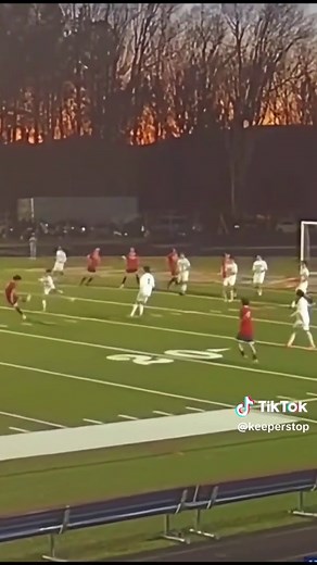 Best Goalkeeper Saves Compilation – Keeperstop Edition