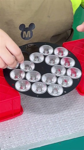 How 18 LED PAR Lights Are Assembled Step by Step