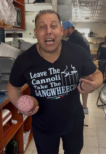 Delicious Italian Chicken Cutlet Sandwich Delight