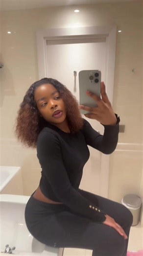 Vidéos de 🧸 (@meryl_lala) avec son original - SpeedupFr 🎵