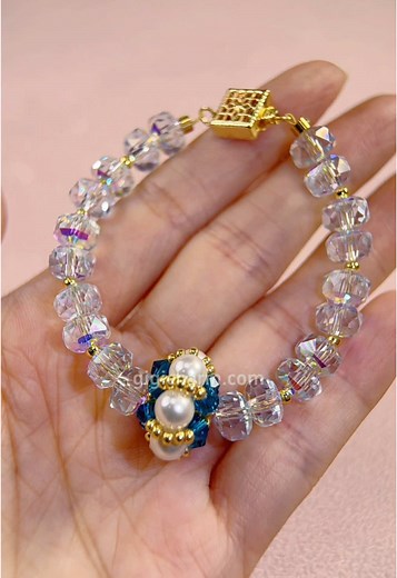 Charming Handmade Bracelets: A DIY Project Guide