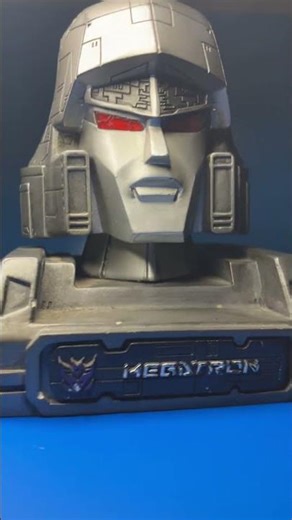 🔥 Diamond Comic Distributors Transformers Megatron Head Bust – Legendary Decepticon Collectible