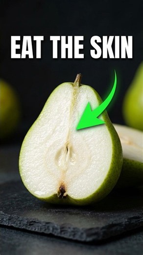 What Happens If You Eat a Pear Every Day? 🍐