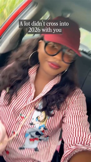 Nwachukwu Chinenye on Instagram: "Happy New Year everyone…. Especially my amazing 9to5ers!!!! Let’s be more audacious this year"