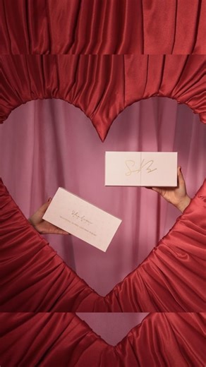 SHALOM BONIC | Lentes de contacto on Instagram: "Tienes el pelo negro y no sabes qué color de lentes de contacto usar?⚠️🚨 REF. GREY AVANT🩶 FREDA🩶 ( ambos disponibles para formulas con miopia ) Ya puedes comprar rápido y fácil en nuestra página web👇 Página web de Colombia 🇨🇴 WWW.SHALOMBONIC.COM🛒 Página web internacional 🌎 INT.SHALOMBONIC.COM 🛒 • • • • • #lentesdecontacto #pupilentesnaturales #pupilentesdecolor #lentesdecolores #pupilentes #miopia #lentesdecolores #pupilentes #astigmatism