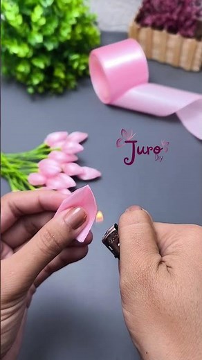DIY Ribbon flowers #diy #craft #ribboncrafts #flowers