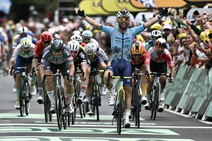 Watch: Cavendish makes Tour de France history with 35th stage win