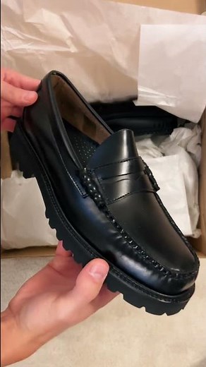 Unboxing G.H. Bass Weejuns 90s Larson Penny Loafers