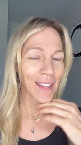 974K views · 47 reactions | Laura Geller Beauty’s Daily Routine is Jennie Garth’s go-to makeup kit to get her prepped for any occasion. Her secret for a refreshed, radiant appearance, this set makes achieving a stunning look easier than ever. Get it now on laurageller.com. | Jennie Garth | Facebook