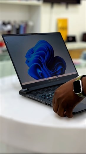 Official Devices | Phone Gadget Lagos| Gadget store in ikeja on Instagram: "IS THIS ONE OF THE BEST GAMING LAPTOPS OUT THERE ? 🤯 ‼️ ALIENWARE M18 32GB RAM 1TB SSD 12GB DEDICATED GRAPHICS CARD COMMENT “ALIENWARE” TO TAP IN ‼️🤑"